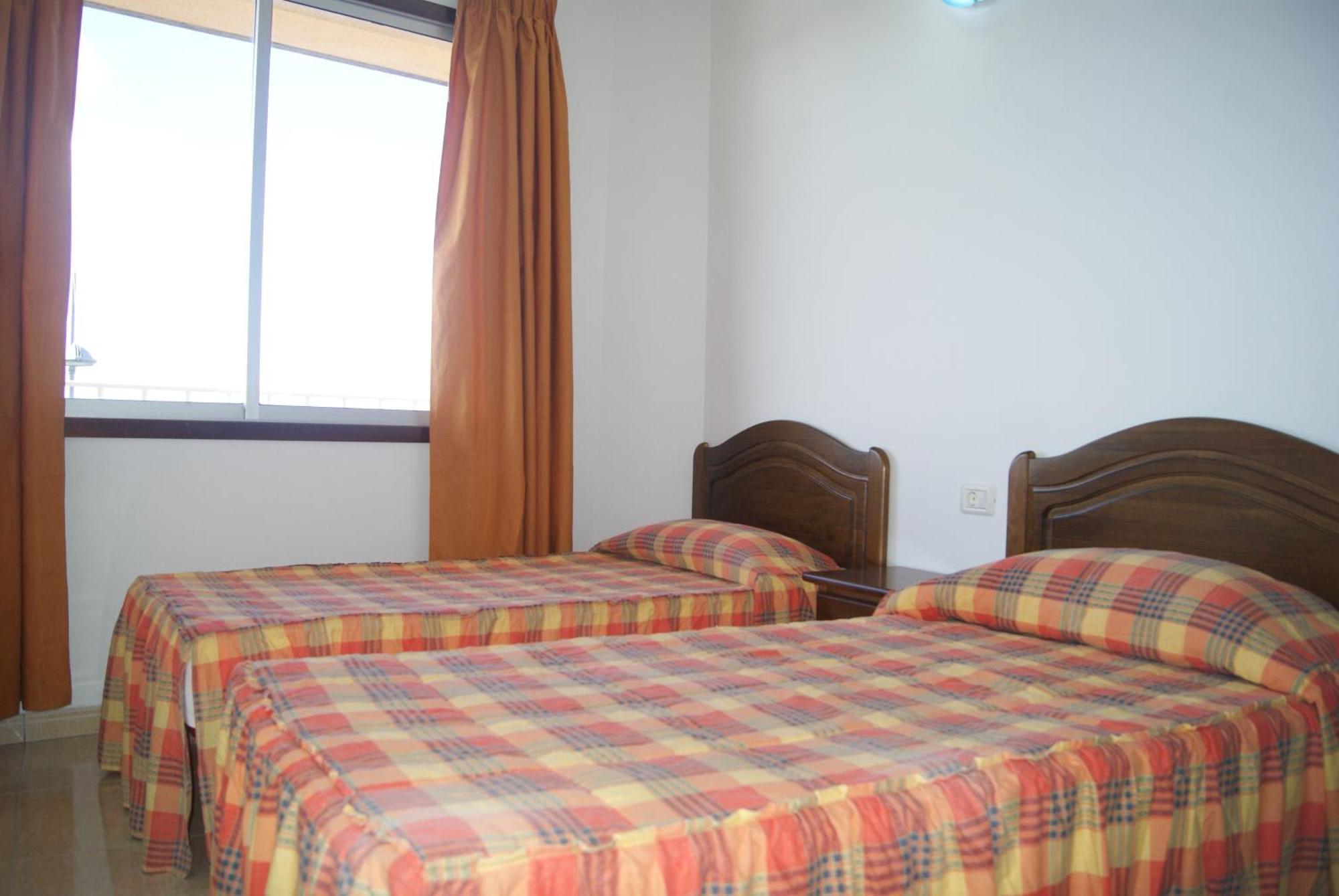 Apartamentos Los Saltos La Restinga Pokoj fotografie